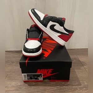 Air Jordan 1 Retro Low OG (GS) Big Kids Black Toe